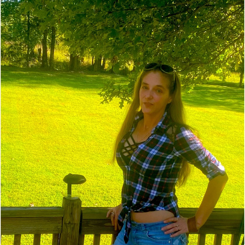 Meet your Posher, Melissa